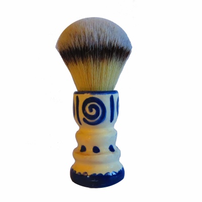 Ceramic shaving brush with synthetic knot 3